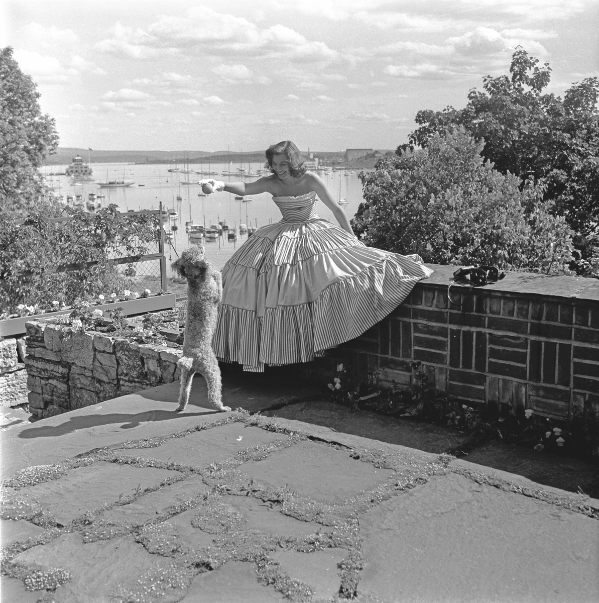 Serie. Solveig Borstad, Miss Norway 1955. Fotografert juni 1955