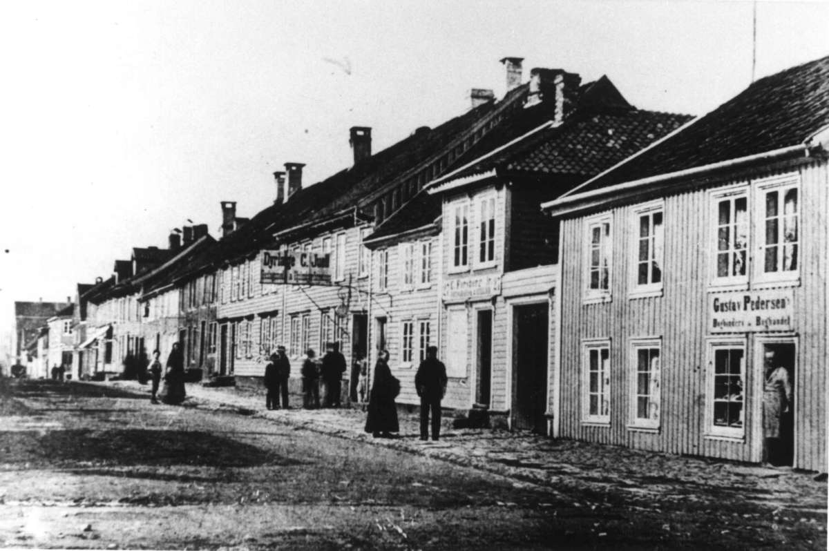 Henrik Wergelandsgate, 1872, Kristiansand, Vest-Agder. Gustav Pedersen ...