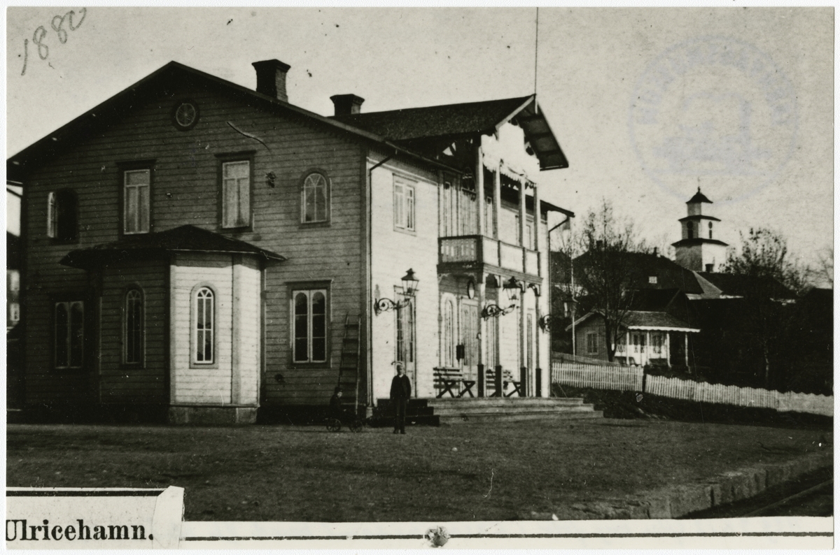 Ulricehamn gamla stationshus från 1880, revs 1907. - Järnvägsmuseet ...